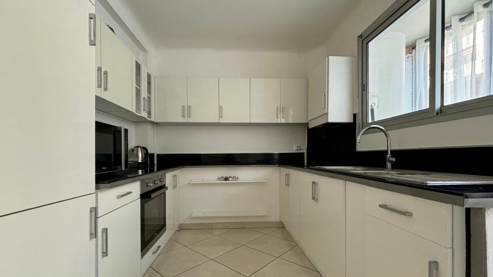 3 Pieces - Proche Centre